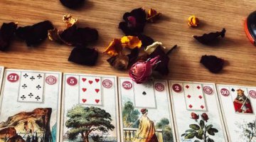 MESA REAL DE BARALHO CIGANO