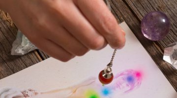 ANÁLISE E TRATAMENTO DE CHAKRAS